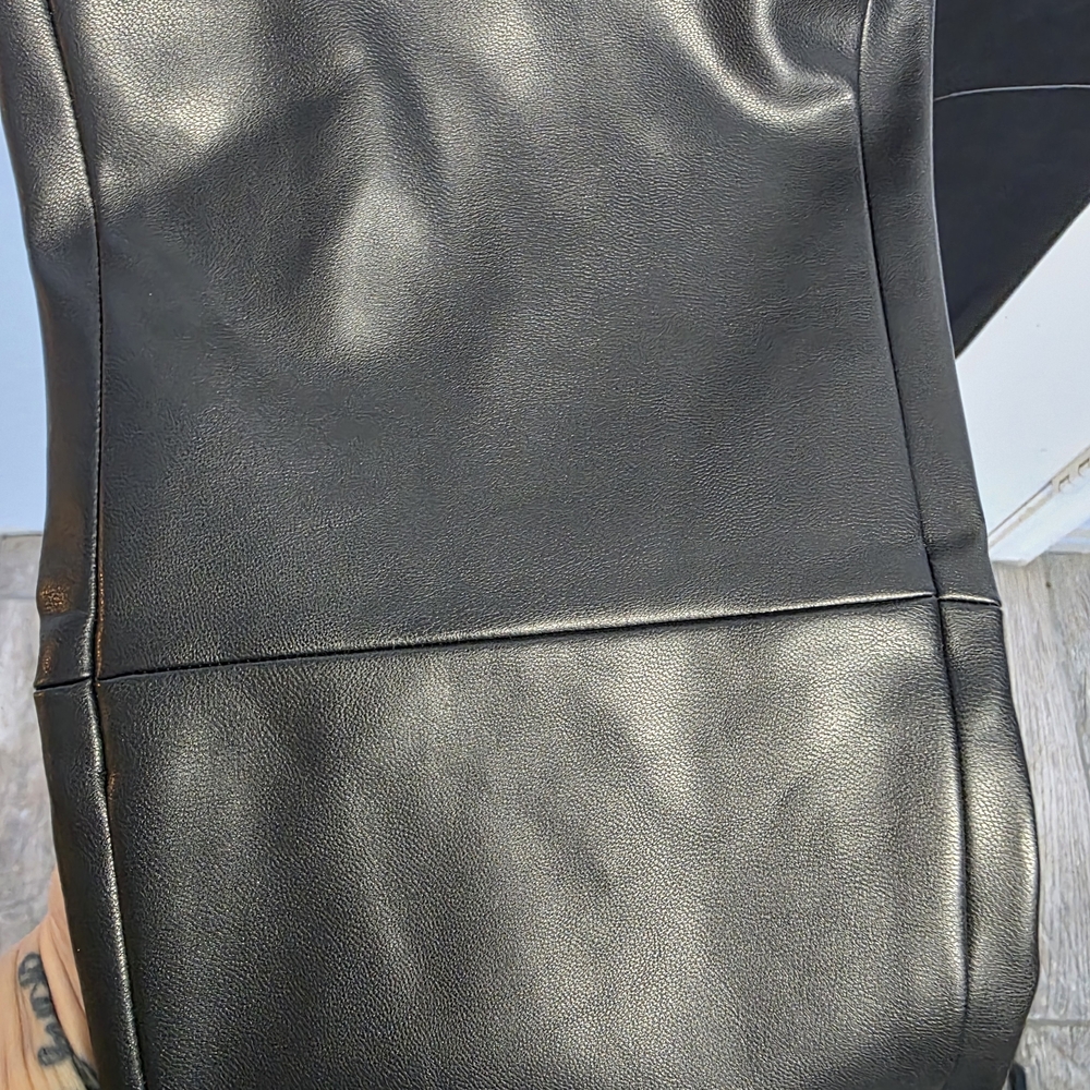 7 For All Mankind Black Vegan Leather Skinny Pants - Picture 6 of 15